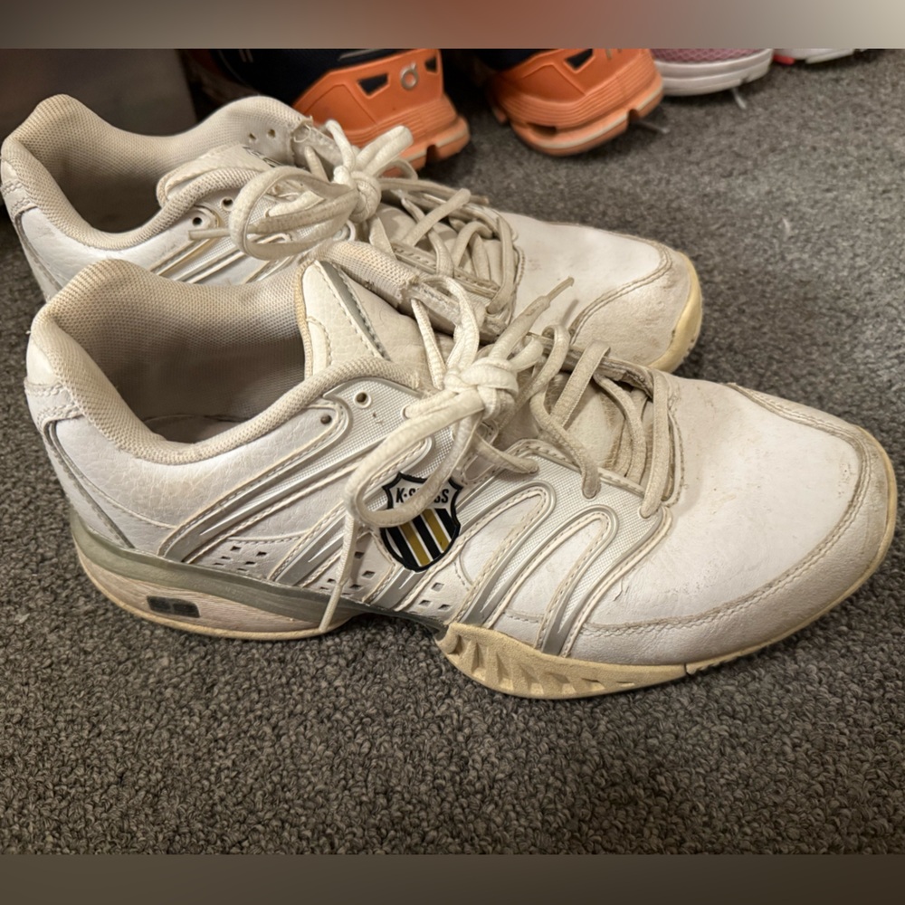 K-Swiss Tennis Sneakers